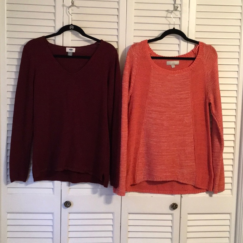 2 sweaters old navy and Carolyn Taylor